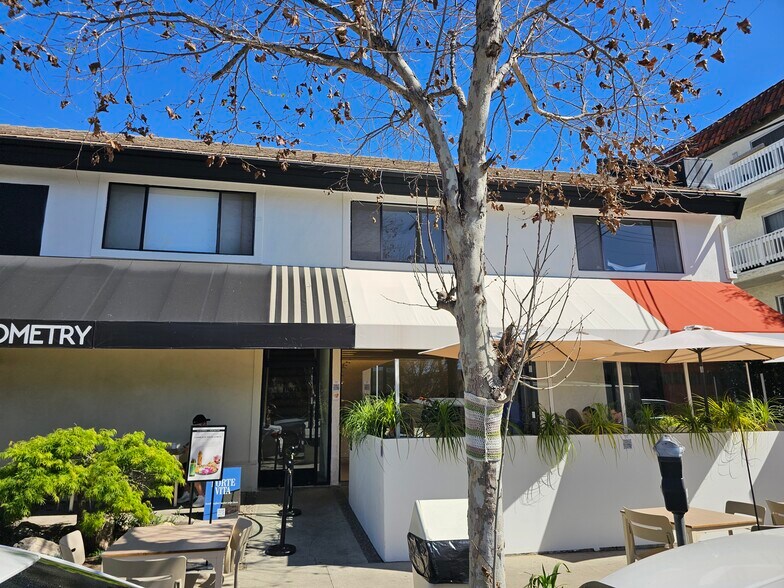 More Photos Of 910 S Barrington Ave, Los Angeles Storefront Retail Office For Lease