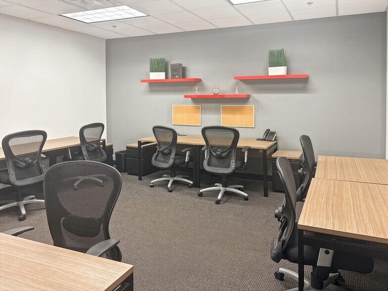 More Photos Of 1751 River Run, Fort Worth Coworking Space