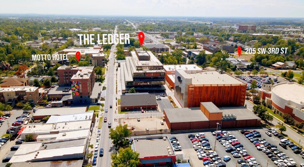 More Photos Of 205 SW 3rd St, Bentonville Land For Sale
