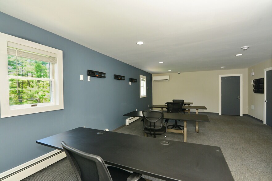 More Photos Of 186 Grove St, Franklin Office For Sale