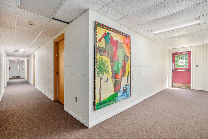 More Photos Of 56968 Dailey Rd, Dowagiac Shelter For Sale