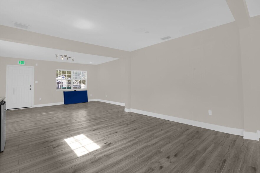 More Photos Of 1501 E Robinson St, Orlando Office Residential For Lease