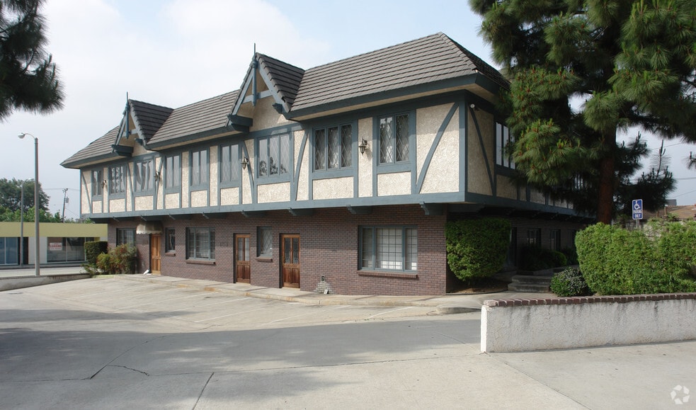 Primary Photo Of 3871 E Colorado Blvd, Pasadena Office For Lease