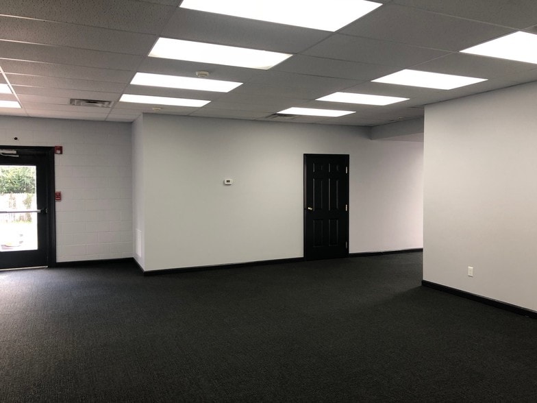More Photos Of 4608 Hixson Pike, Hixson Office For Lease