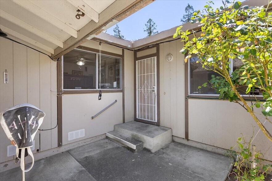 More Photos Of 2275 Whitman Rd, Concord Apartments For Sale