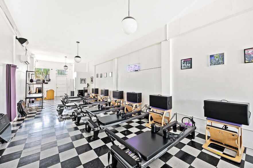 More Photos Of 2506 W Sunset Blvd, Los Angeles Apartments For Sale