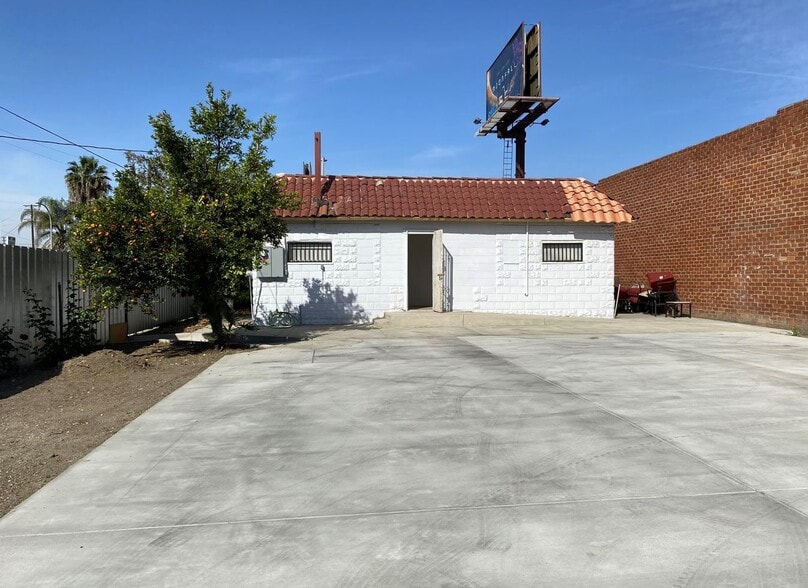 More Photos Of 5324-5326 Pacific Blvd, Huntington Park Manufacturing For Sale