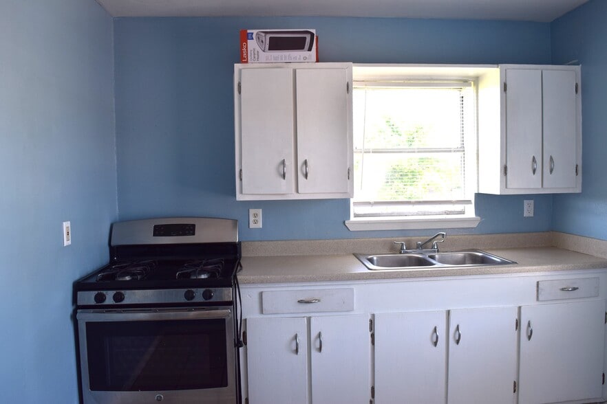 More Photos Of 904 Beverly Ave, Pasadena Apartments For Sale