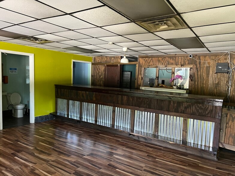 More Photos Of 2058 Edgewood Ave, Jacksonville Restaurant For Sale