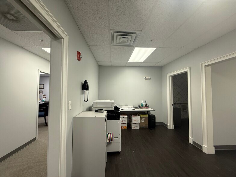 More Photos Of 262-268 Broadway, Saratoga Springs Office Residential For Sale