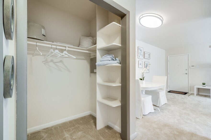 More Photos Of 3647 6th St SE, Washington Apartments For Sale