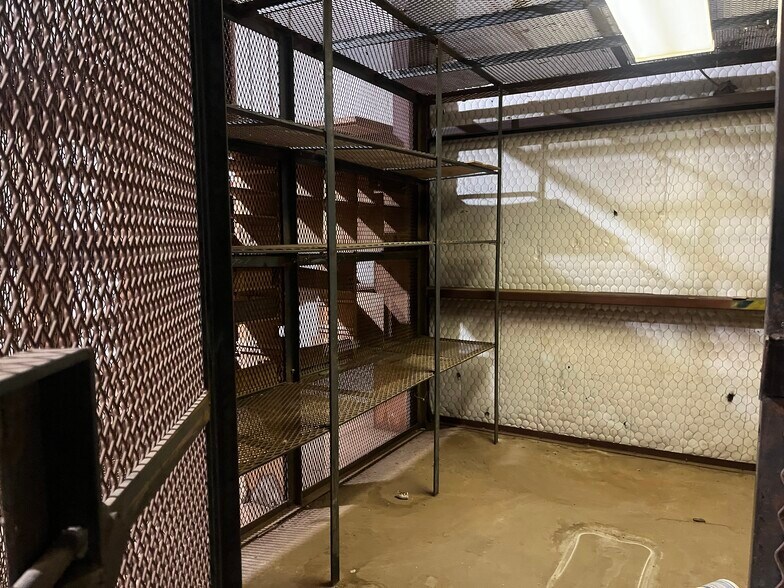 More Photos Of 11603 N Fm 2528, Lubbock Warehouse For Lease