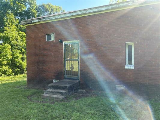 More Photos Of 5351 Benjestown Rd, Memphis Specialty For Sale