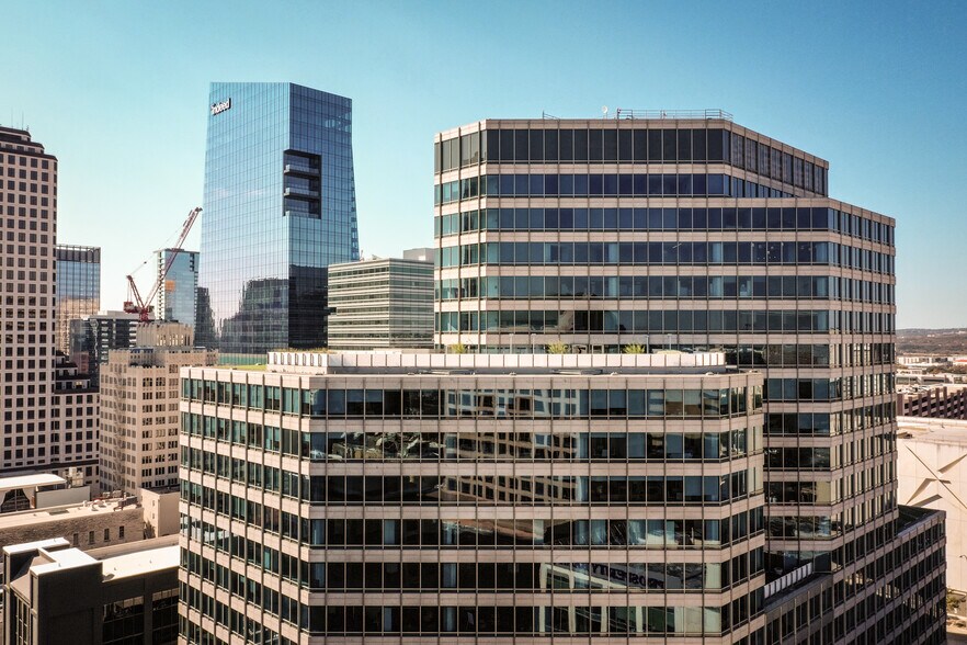 More Photos Of 816 Congress Ave, Austin Office For Lease