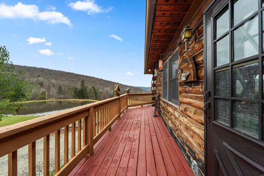 More Photos Of 365 Meade Rd, Susquehanna Specialty For Sale