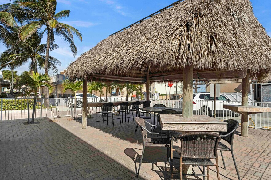 More Photos Of , Hollywood Hospitality For Sale
