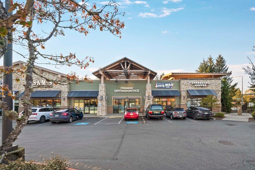 More Photos Of 23515 NE Novelty Hill Rd, Redmond Storefront For Lease