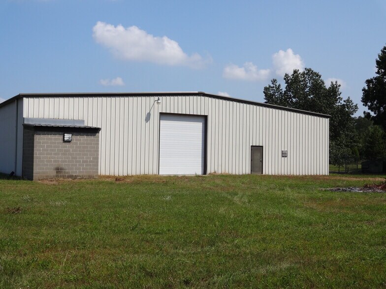 More Photos Of 1835 Leer Dr, Elkhart Industrial For Lease