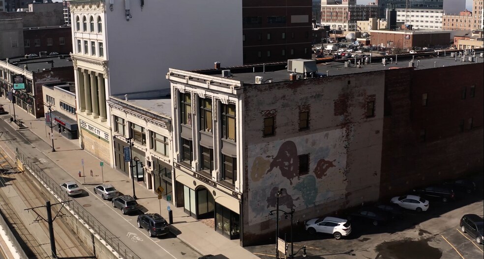 More Photos Of 686 Main St, Buffalo Loft Creative Space For Lease