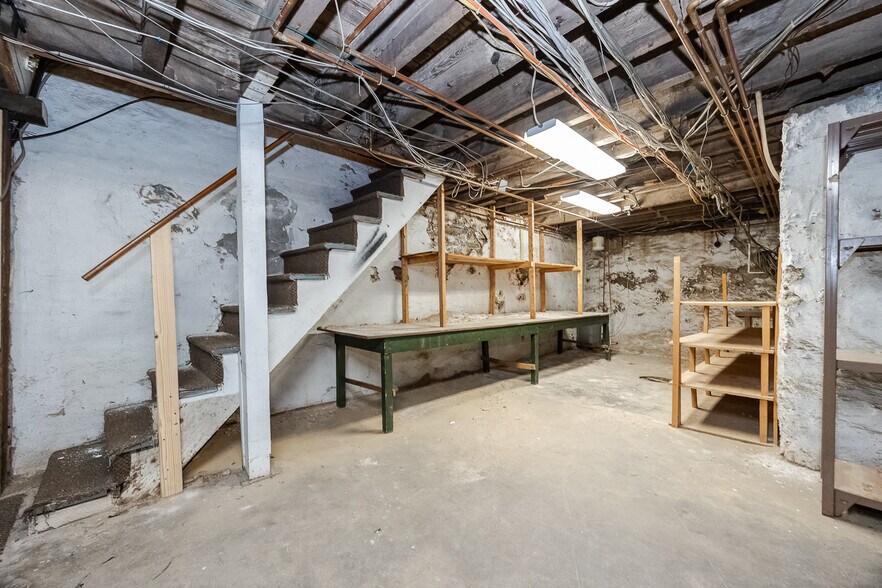 More Photos Of 67-73 Harry St, Conshohocken Office For Lease