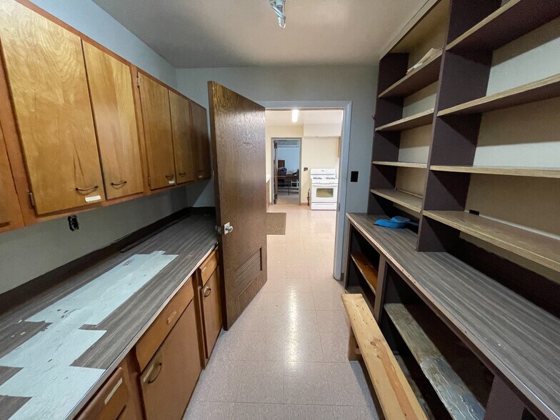 More Photos Of 232 S Home Ave, Pittsburgh Specialty For Sale