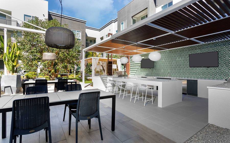 More Photos Of 185 S State College Blvd, Brea Apartments For Lease