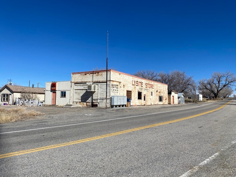 More Photos Of 25 Fremont St, Lysite General Retail For Sale