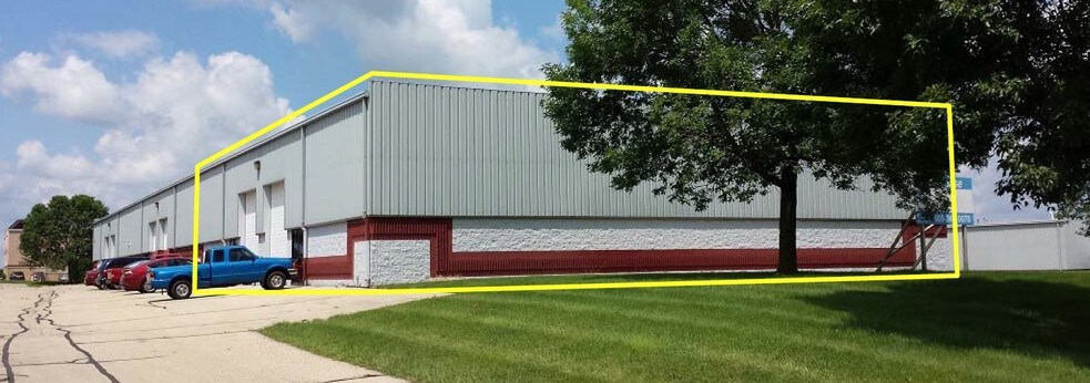 Primary Photo Of 5945-5949 Haase Rd, De Forest Flex For Lease