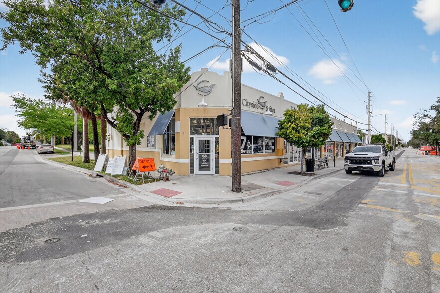 More Photos Of 401-413 N Rosemary Ave, West Palm Beach, West Palm Beach Office For Sale