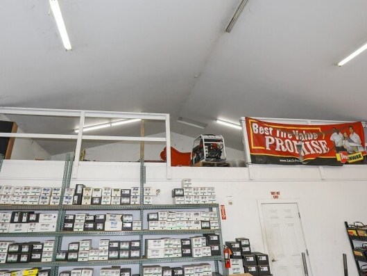 More Photos Of 133 S Old Pacific Hwy, Myrtle Creek Freestanding For Sale