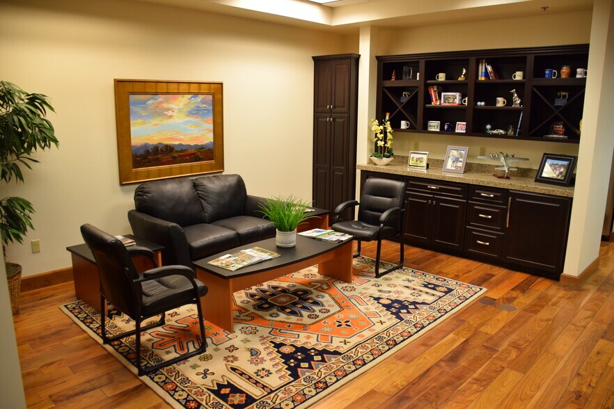 More Photos Of 8980 E Raintree Dr, Scottsdale Office For Lease