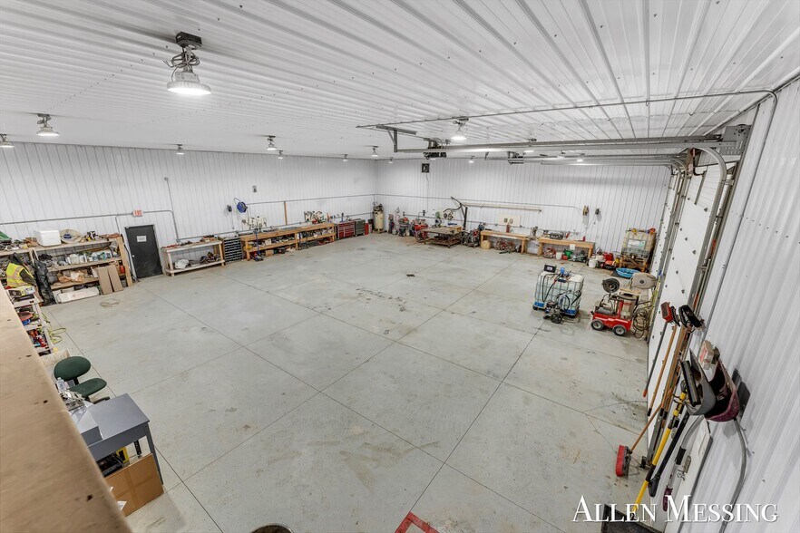 More Photos Of 1447 Kelsey Hwy, Ionia Flex For Sale
