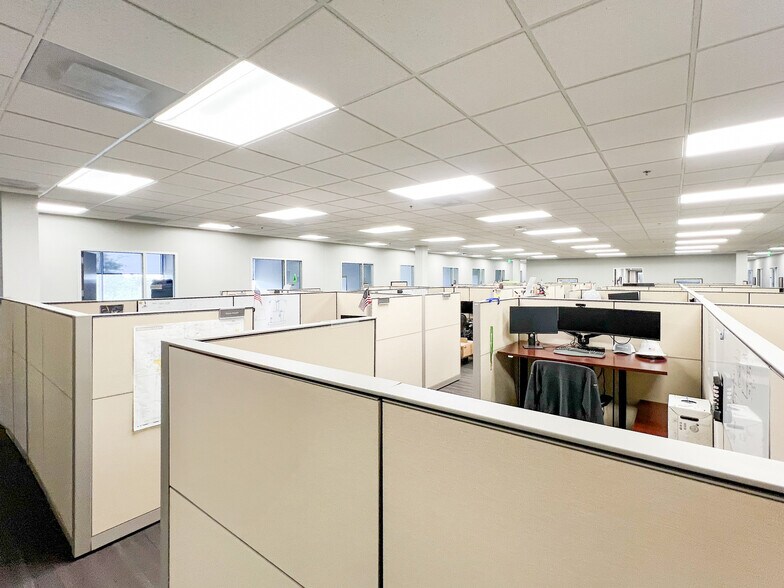 More Photos Of 6401 Holiday Hill Rd, Midland Office For Lease