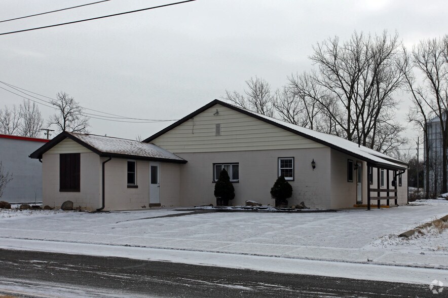 Primary Photo Of 142 Vance St, Bluffton Office For Lease