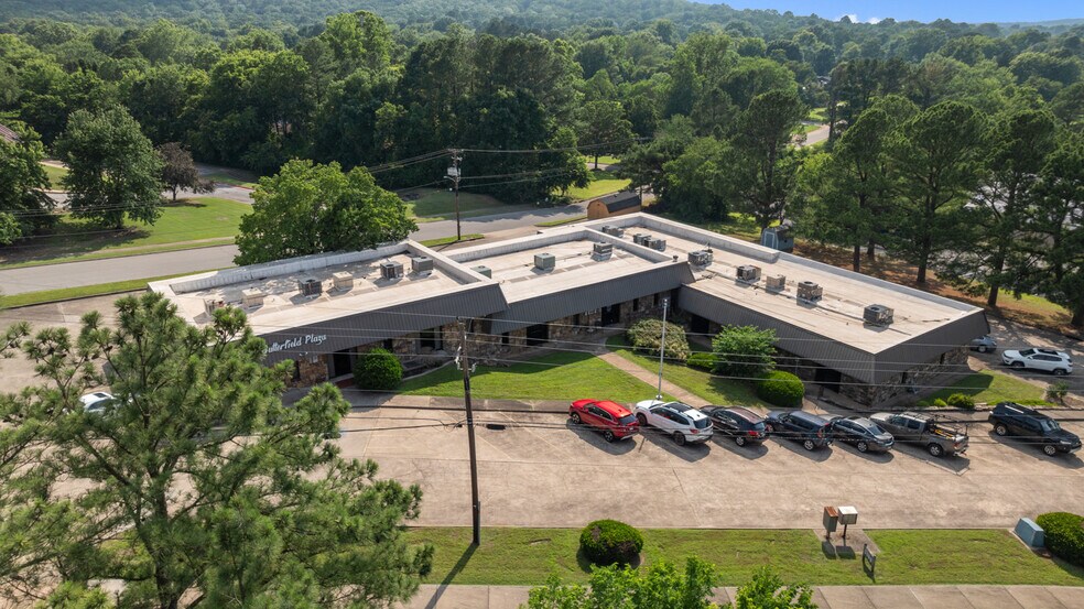 More Photos Of 2863 Old Missouri Rd, Fayetteville Office For Lease