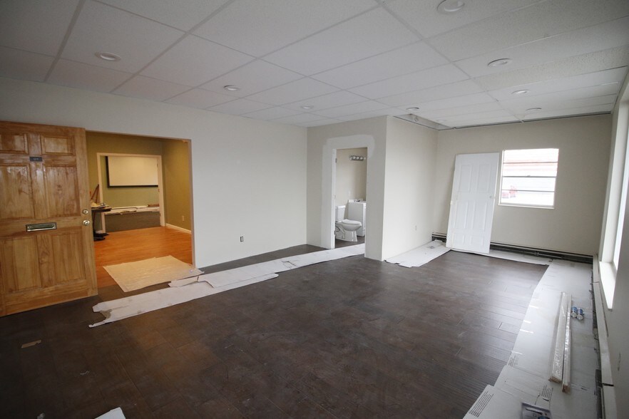 More Photos Of 5145 Pleasant Ave, Fairfield Freestanding For Sale