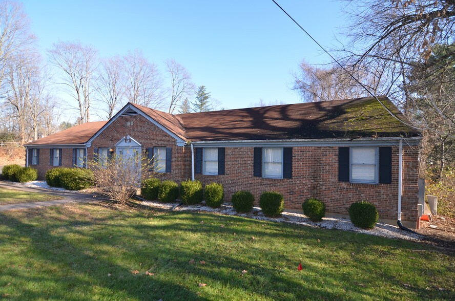 Primary Photo Of 180 Poquonock Ave, Windsor Medical For Lease