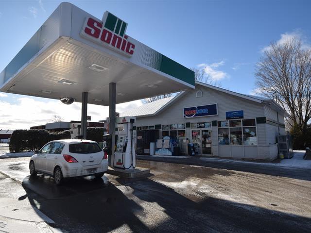 Primary Photo Of 340 Av Béthany, Lachute Service Station For Sale