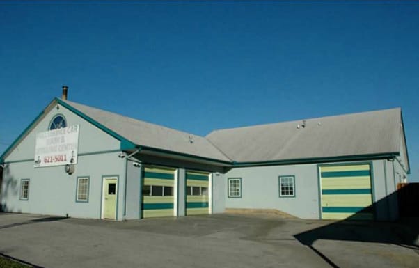 More Photos Of 3010 W Walnut St, Rogers Auto Repair For Sale