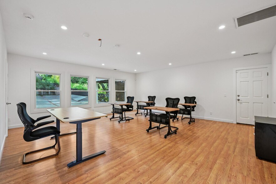 More Photos Of 1605 Lucas Valley Rd, San Rafael Healthcare For Sale