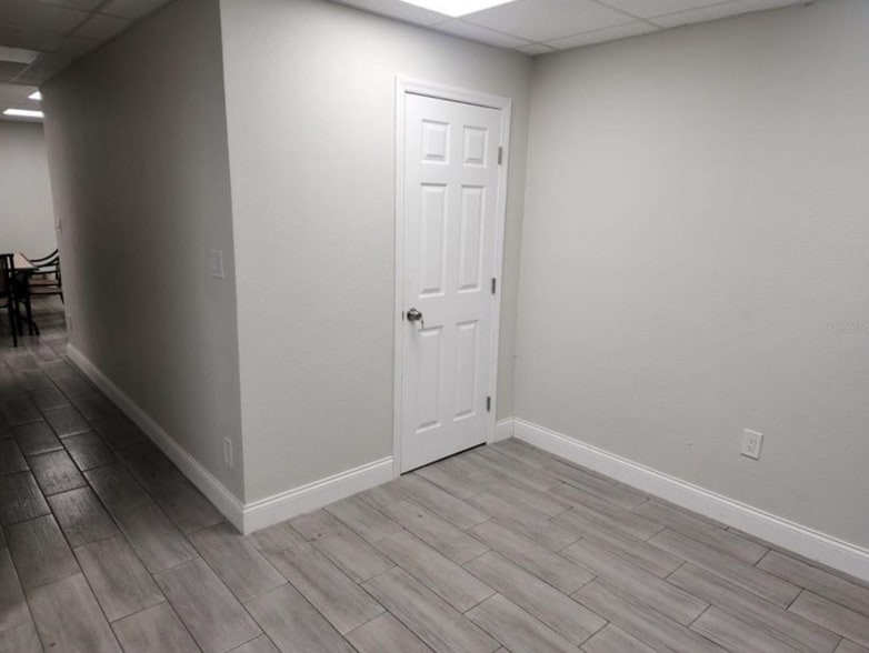 More Photos Of 1223 W Columbia St, Orlando Warehouse For Sale