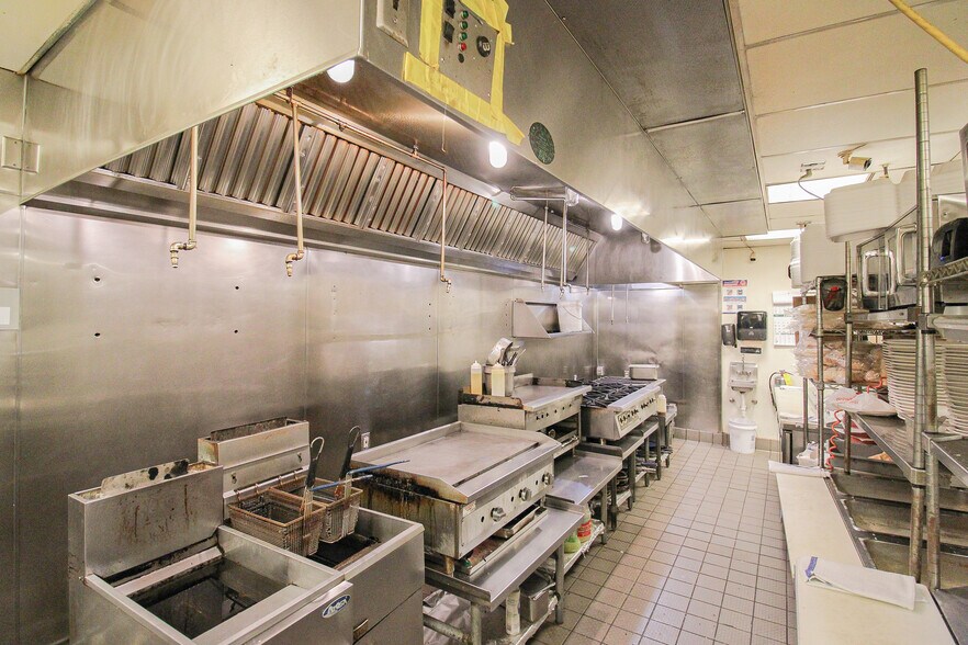 More Photos Of 2423 N Kossow Rd, Waukesha Restaurant For Sale