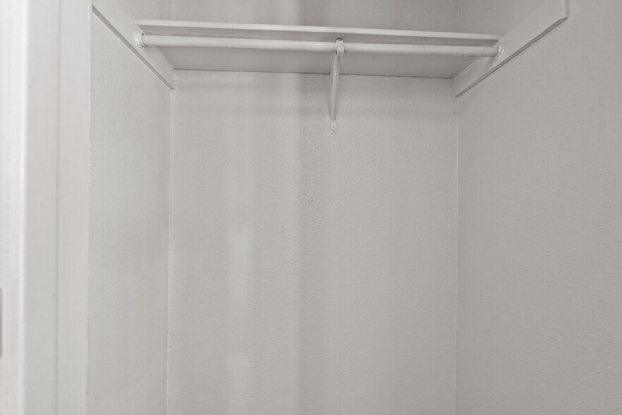 More Photos Of 5841 Shadydell Dr, Fort Worth Apartments For Sale