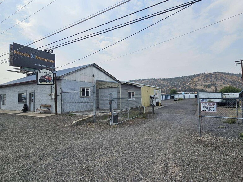 Primary Photo Of 985 NW Madras Hwy, Prineville Self Storage For Sale