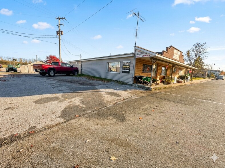 More Photos Of 8925 S Kasson St, Cedar General Retail For Sale