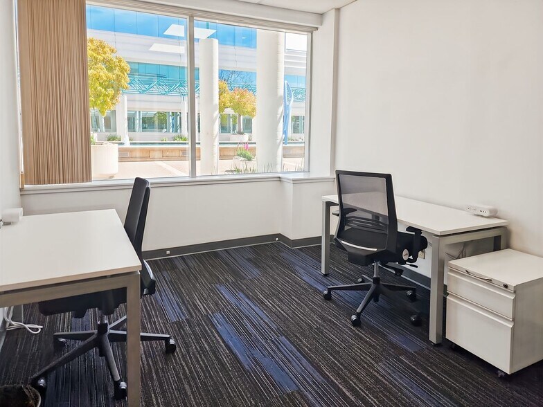 More Photos Of 149 Commonwealth Dr, Menlo Park Coworking Space