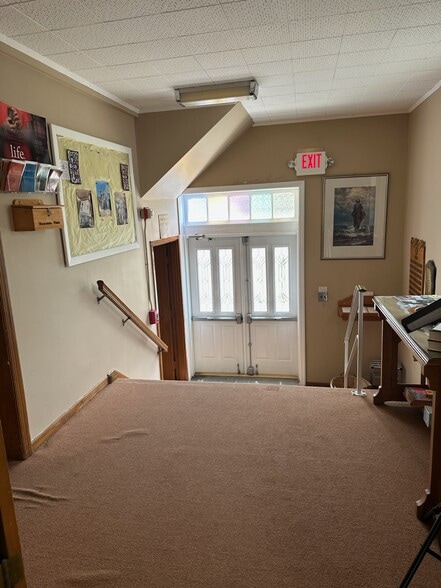 More Photos Of 22 Laurence Pky, Laurence Harbor Religious Facility For Sale