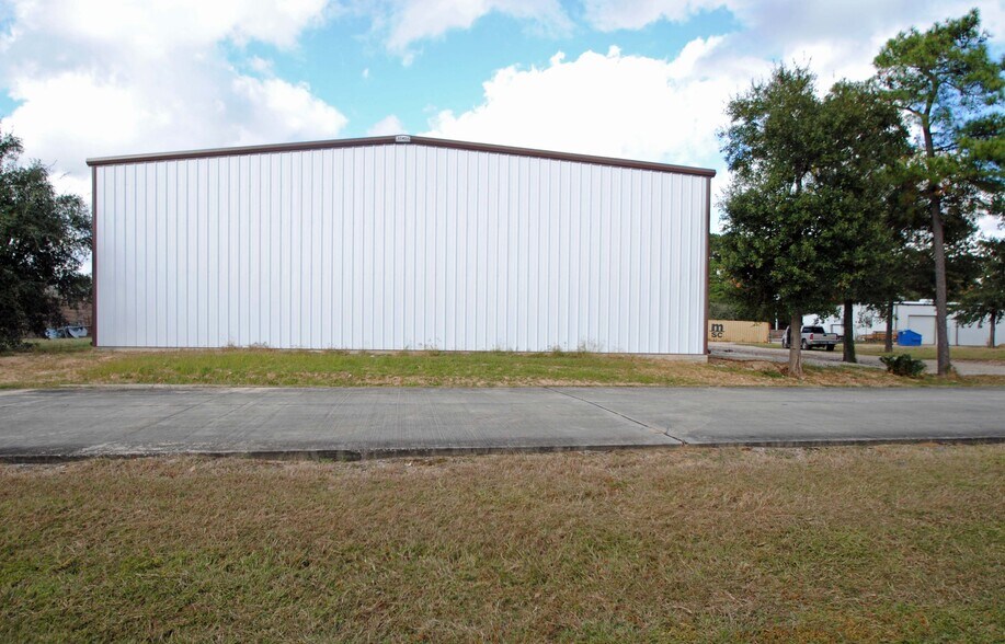 More Photos Of 16403 Old Louetta Rd, Spring Warehouse For Lease