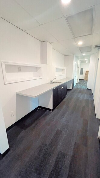 More Photos Of 70 Park St, Montclair Medical For Lease