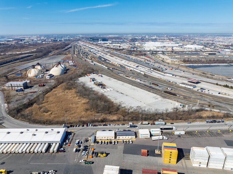 More Photos Of 3400 S Christopher Columbus blvd, Philadelphia Land For Lease